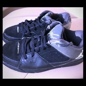 Air Jordan Flight Low KIDS Black Shoes Sz. 3Y